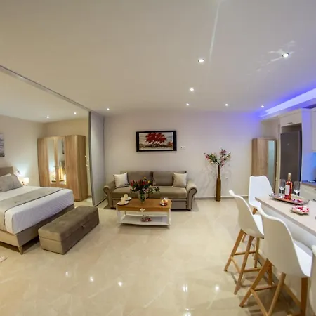 Apartment Valentino Luxury In The Heart Of Corfu Town *