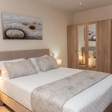 Apartment Valentino Luxury In The Heart Of Corfu Town Corfu (city)