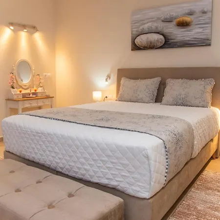 Apartment Valentino Luxury In The Heart Of Corfu Town